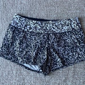 Lululemon Run Times shorts 4”inseam size 8